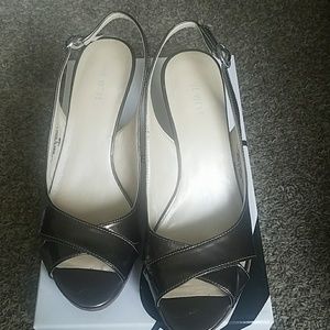 Nine West silver/bronze sling backs